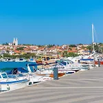 Villa Leana In Medulin,istria By Istrabook