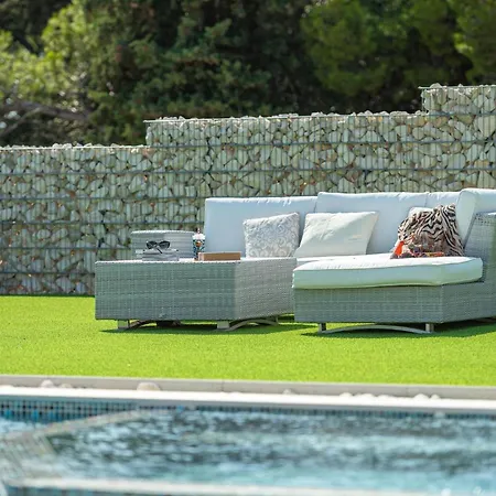 Leana In Medulin,istria By Istrabook *