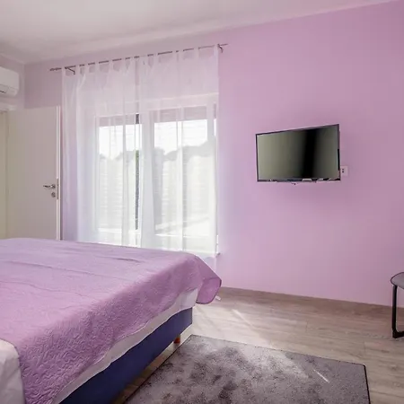 Villa Leana In Medulin,istria By Istrabook