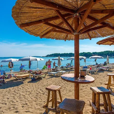 Leana In Medulin,istria By Istrabook Villa Medulin