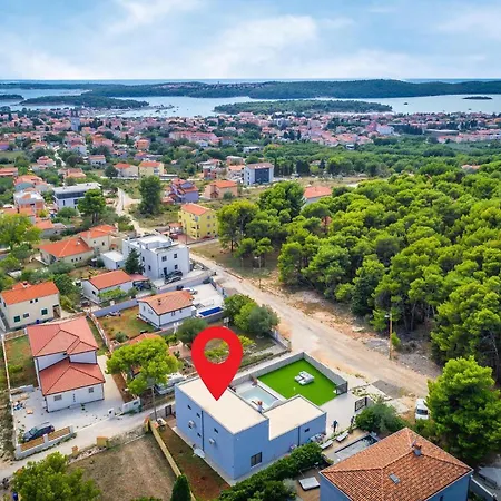 Leana In Medulin,istria By Istrabook Medulin